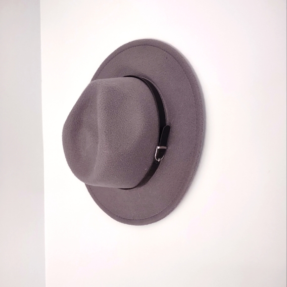 Adventure by S - Austrian Alps hat - Picture 1 of 2